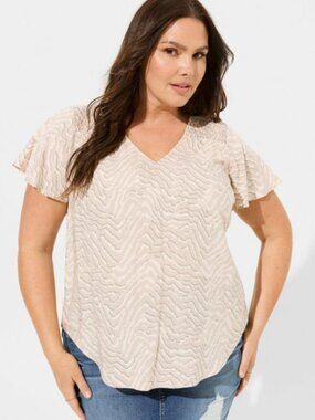 Torrid Textured Zebra Print Flutter Sleeve Top – Size 4 – Very Good Condition 🤍